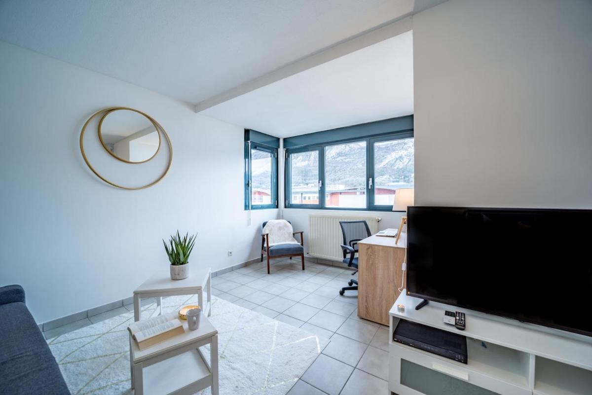 Standing Europole, Garage Prive, Calme, Netflix Διαμέρισμα Γκρενόμπλ Εξωτερικό φωτογραφία